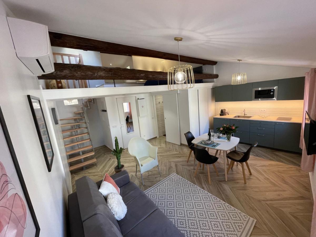 Nice Renting - Massena - Loft - Heart Of Vieil Antibes - The Market With Sea View Exterior foto